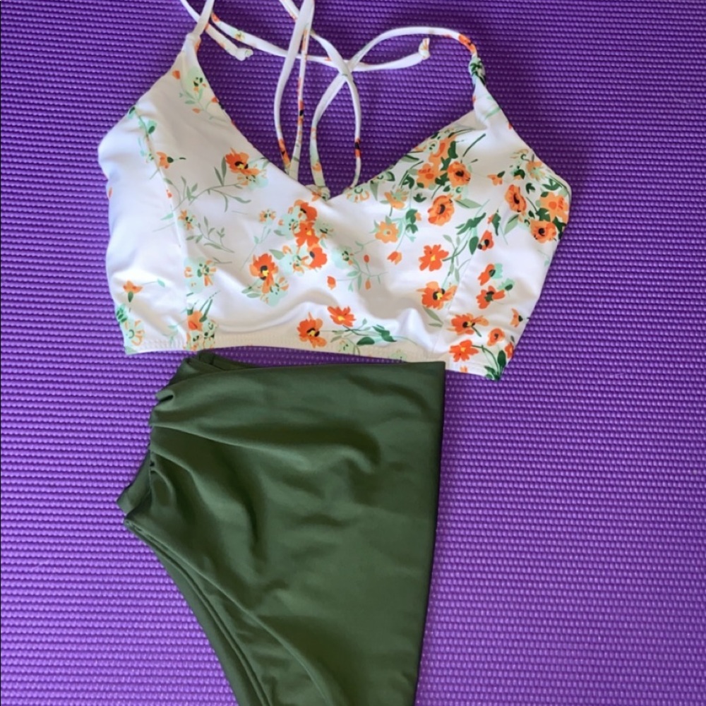 Cupshe Swimsuit Set
